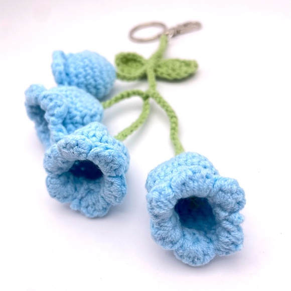 HANDMADE | Blue Crochet Bouquet | Bag Charm | Keychain (Brand New!) 💘 - Picture 3 of 5